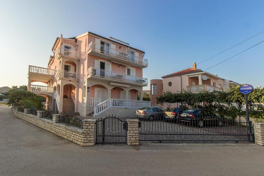 Apartments Tonimir Vodice Exterior foto