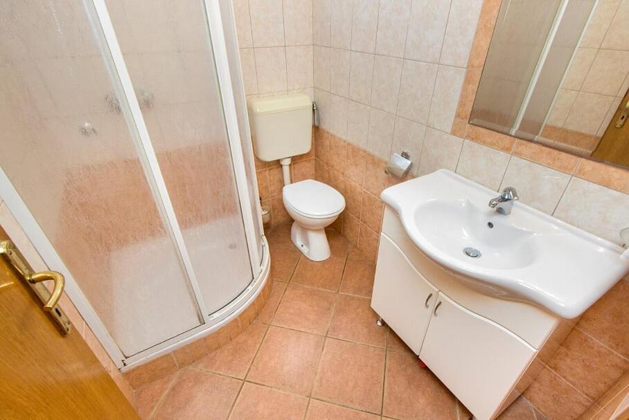 Apartments Tonimir Vodice Exterior foto